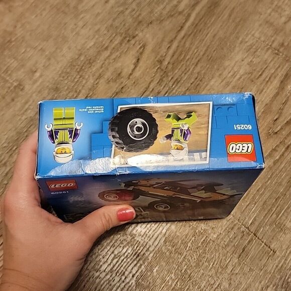 Lego City 60251 MONSTER TRUCK New Retired Box - Picture 3 of 6